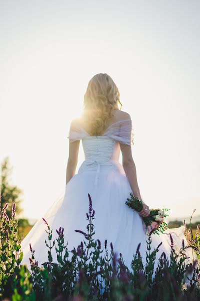 Photographe de mariage Valeriya Barinova (splashphoto). Photo du 12 juin 2016