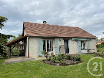 maison à La Guerche-sur-l'Aubois (18)