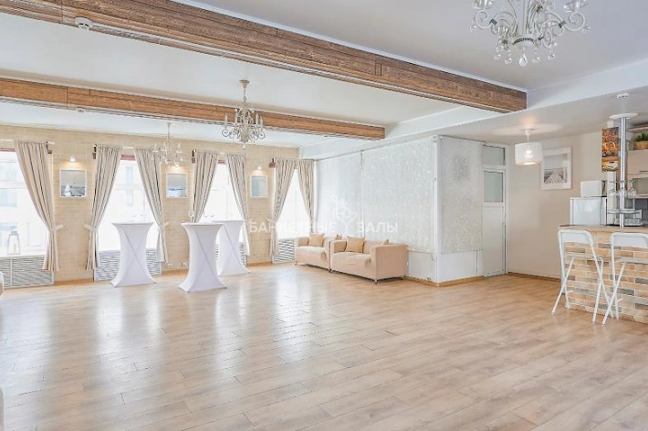 Фото 5 ресторана Loft Lodge Светлый лофт