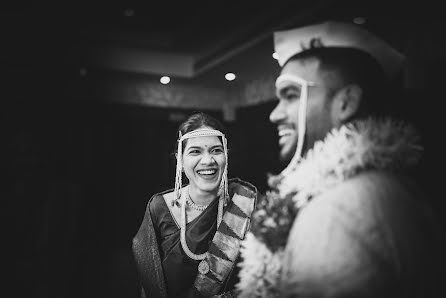 Fotógrafo de casamento Aditya Mahagaonkar (aditya190959). Foto de 11 de setembro 2018