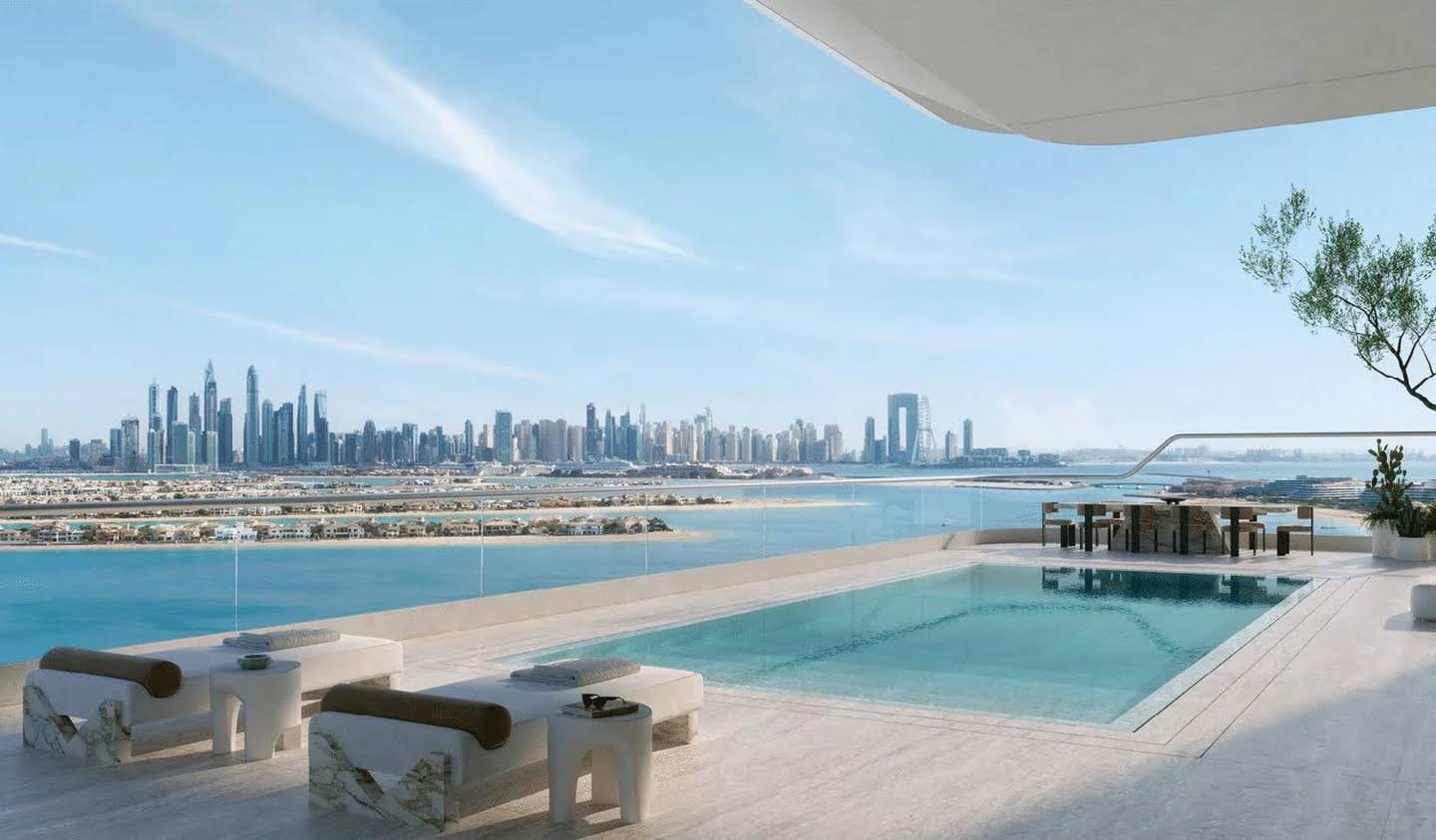 Apartment with pool Dubai