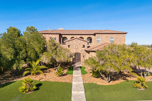 Maison avec piscine 1