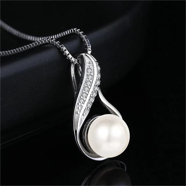 Dames parel hanger ketting S925 Sterling zilver Jonge meisjesstijl. Een elegante en tijdloze ketting die perfect is voor dagelijks gebruik.