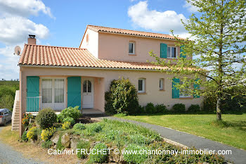 maison à Les Herbiers (85)