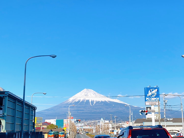 クラウンセダンの13クラウン・静岡県・#セダン乗りと繋がりたい・ドライブに関するカスタム事例の投稿画像4枚目