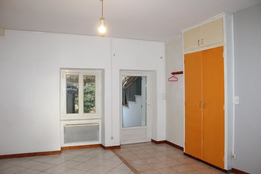 Vente maison 2 pièces 70 m² à Availles-Limouzine (86460), 67 000 €