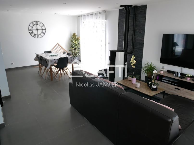 Vente maison 5 pièces 101 m² à Cheux (14210), 312 000 €