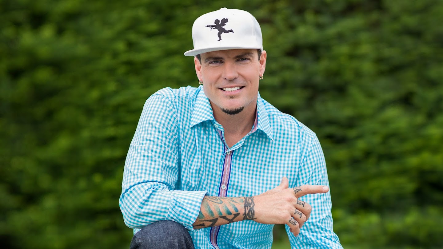 Watch The Vanilla Ice Project live