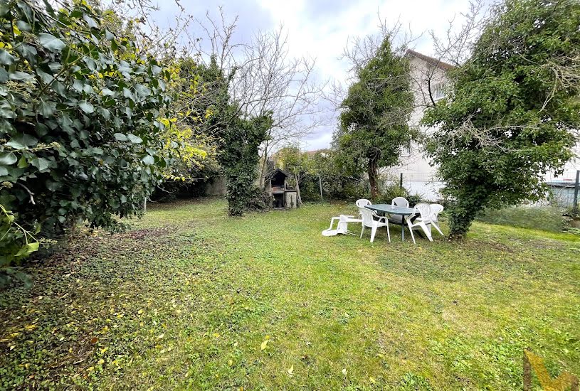  Vente Terrain à bâtir - 322m² à Neuilly-Plaisance (93360) 