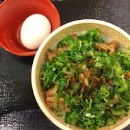 すき家SUKIYA日本平價牛丼