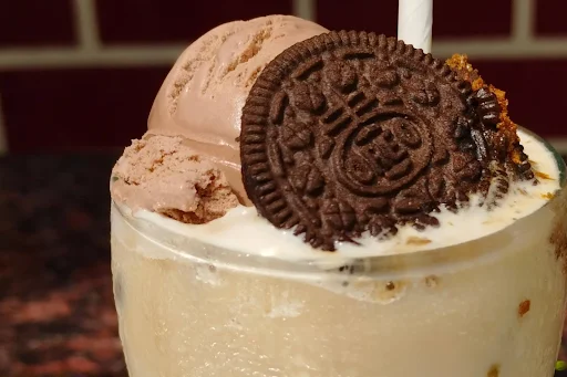 Oreo With Ice Cream Milkshake