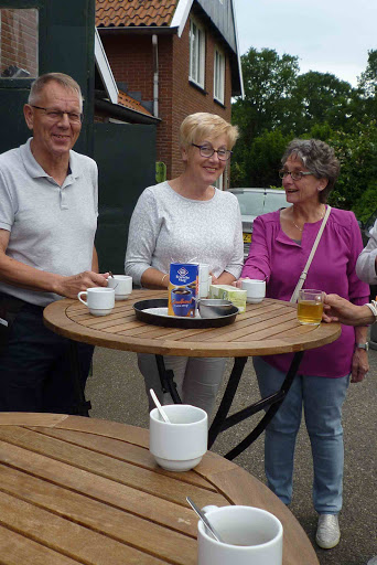 2017-06-23 BBQ Aogel United 2017 bij Leo