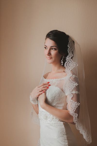 Wedding photographer Nadya Solnceva (photosolntse). Photo of 26 November 2014