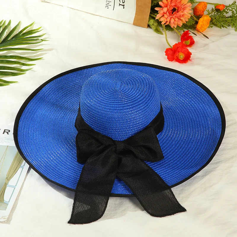 Versatile big brim sun hat Stylish sun protection for beach, pool, and outdoor activities. Enjoy the sun safely and in s