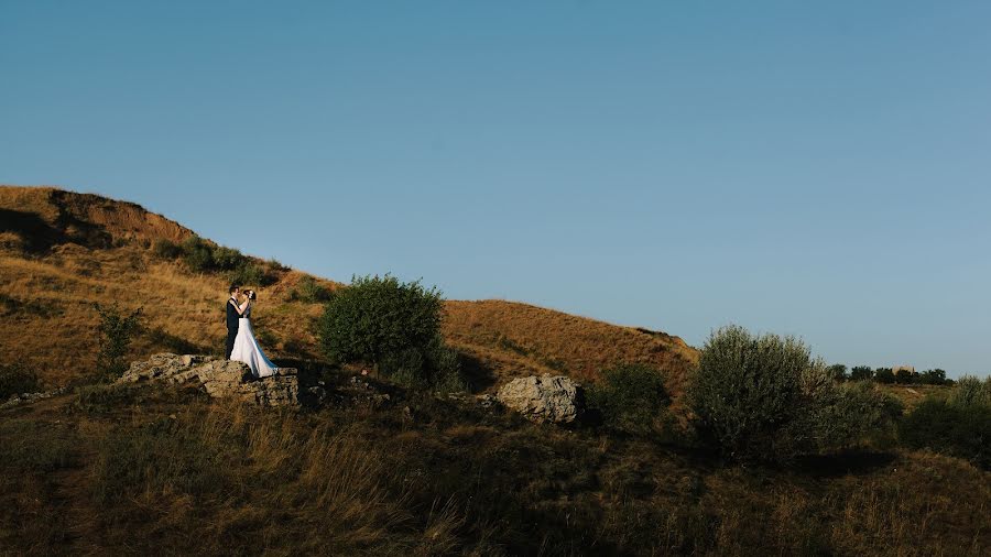 Fotógrafo de bodas Anton Bakaryuk (bakaruk). Foto del 30 de marzo 2017