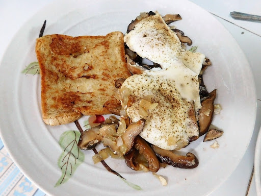 Mushrooms & Eggs