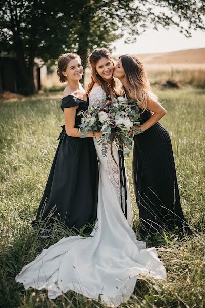 Fotógrafo de casamento Jan Lipina (janlipina). Foto de 16 de fevereiro