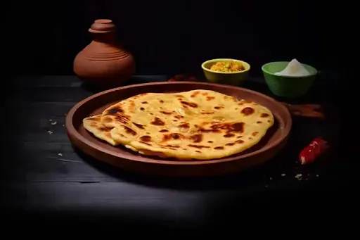 2 Plain Aloo Paratha & Amul Masti Dahi [1 Cup, 85 Grams]