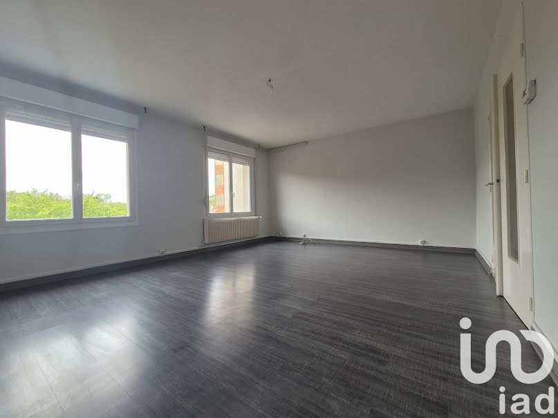 Location  appartement 4 pièces 98 m² à Leyr (54760), 760 €