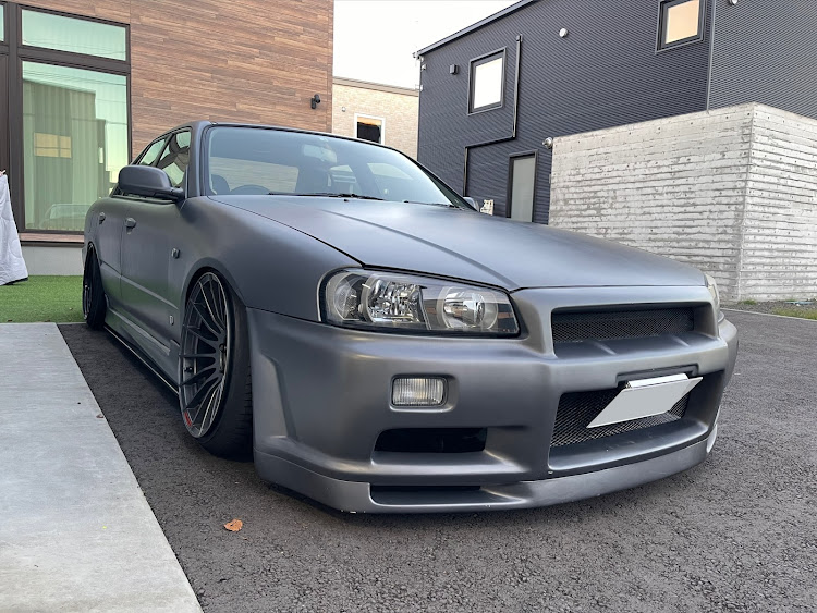 スカイラインのスカイラインER34・ENKEI・RS05RR・ツライチ・スペアホイールに関するカスタム事例の投稿画像1枚目