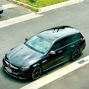 Eクラス ステーションワゴン S213