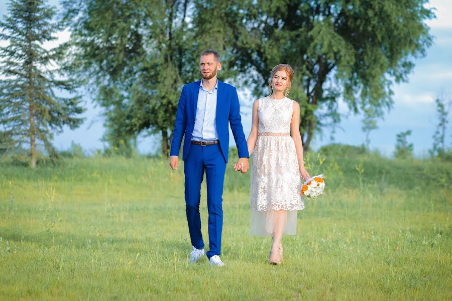 Fotografo di matrimoni Yuriy Erokhin (id184663715). Foto del 4 agosto 2017