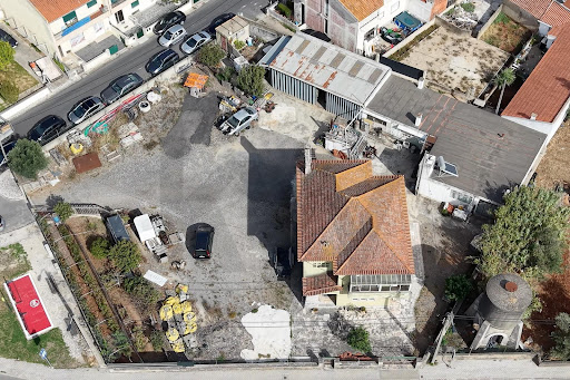 Maison avec jardin 4