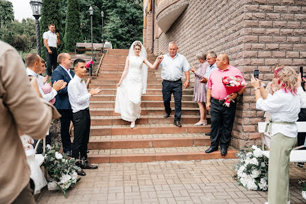 Fotógrafo de casamento Olga Kharskaya (bezga767). Foto de 1 de março