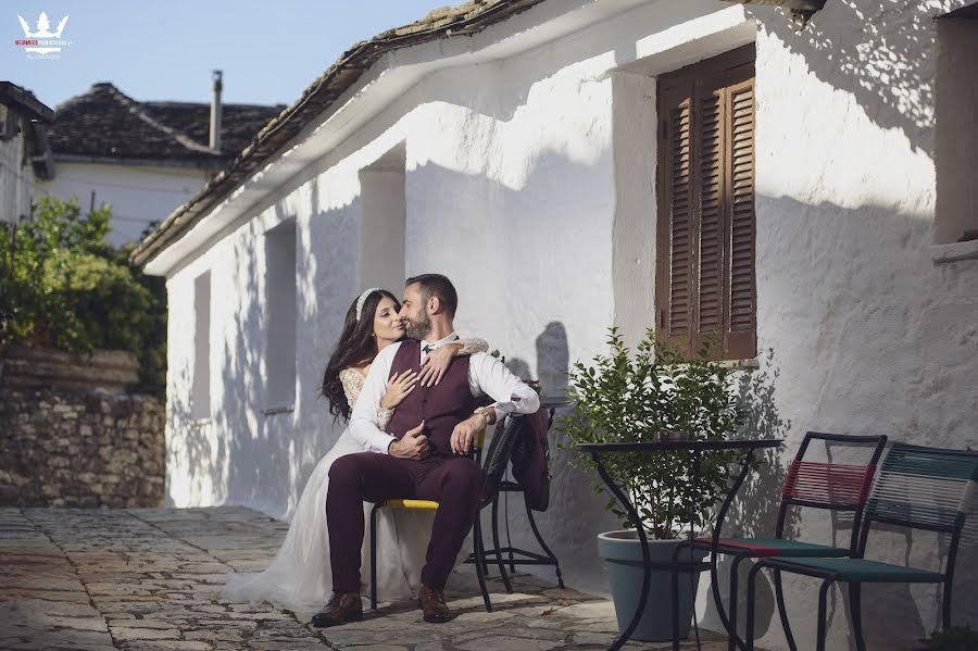 Fotógrafo de casamento Sotiris Kostagios (sotiriskostagio). Foto de 5 de outubro 2021