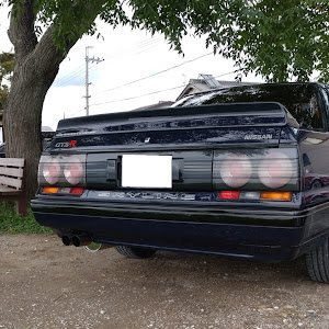 スカイライン R31