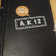 A. K. 12美式小館