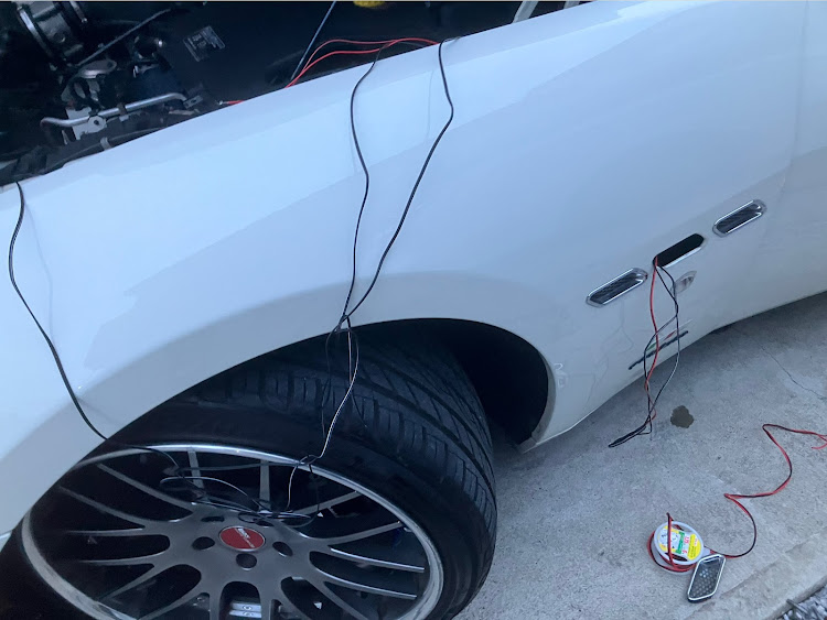 グラントゥーリズモのグラントゥーリズモ・GTカー・マセラティ・マセラティグランツーリズモ・DIYに関するカスタム事例の投稿画像2枚目