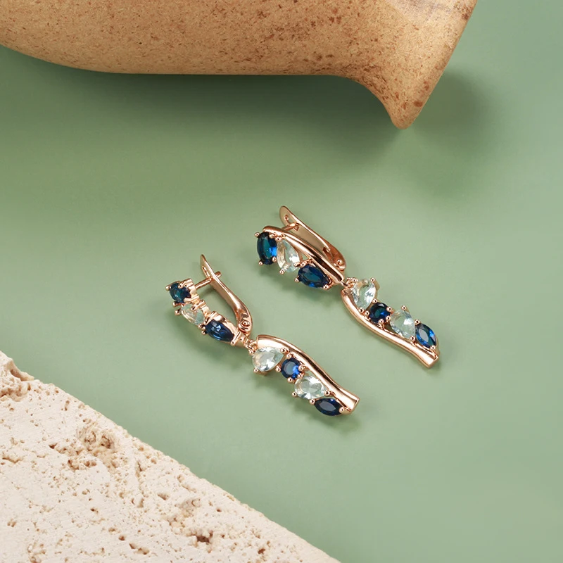 images slider number - 3