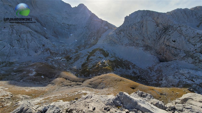 REFUGIO JOU DE CABRONES con NIÑOS PICOS DE EUROPA