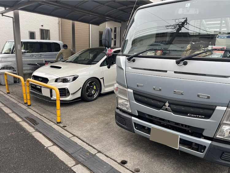 WRX STIのアウトローランページプロ欲しい\(//∇//)・バランス大事・山のようなお仕事😅・早く皆んなと遊びたいなぁ〜😆に関するカスタム事例の投稿画像1枚目
