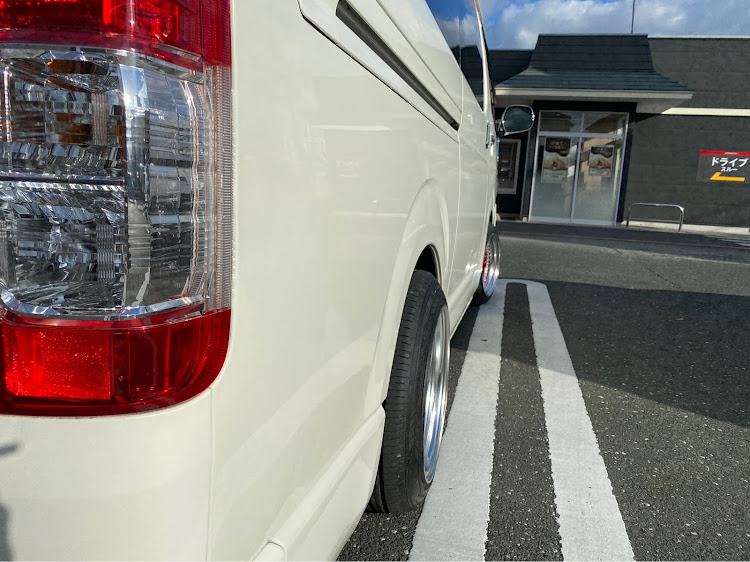 ハイエースの#ハイエース オフ会・レジアスエース・ハイエースに関するカスタム事例の投稿画像1枚目