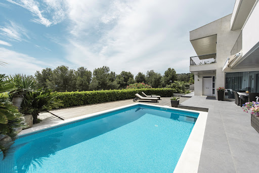 House 2
