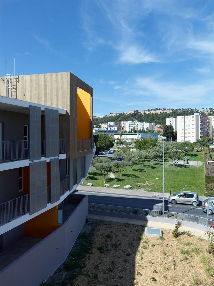 Edificio de Viviendas Vitrolles - MDR Architectes