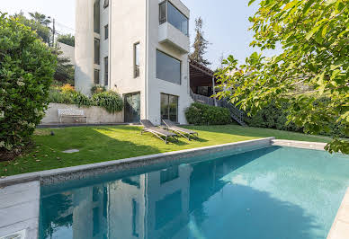 Maison avec jardin et terrasse 20