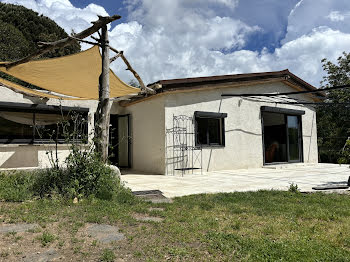 maison à Saint-Denis (11)