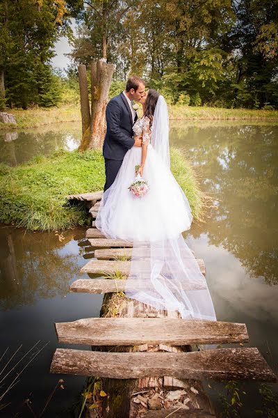 Vestuvių fotografas Lydia Pribulova (pribuloval). Nuotrauka 2019 balandžio 16