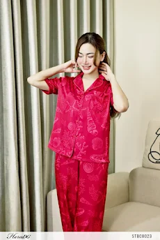 Đồ bộ nữ HeraDG Pyjama Chất lụa họa tiết độc quyền Áo ngắn tay quần dài gấu bo sang trọng Tặng kèm mắt ngủ STBC8023