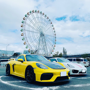 ケイマン GT4