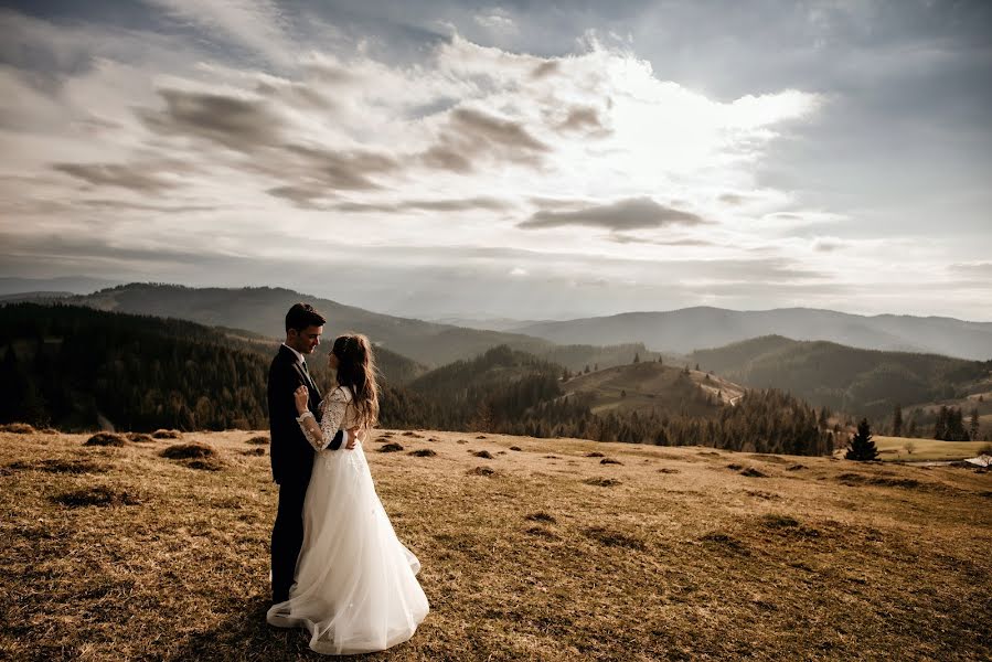 Wedding photographer Slagian Peiovici (slagi). Photo of 17 May 2019