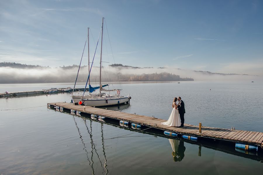 Jurufoto perkahwinan Monika Machniewicz-Nowak (desirestudio). Foto pada 21 Februari 2023