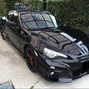 86 ZN6