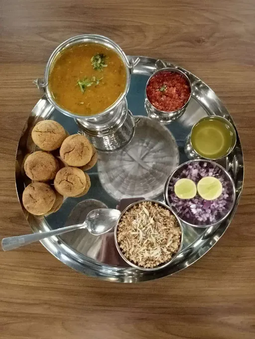 Jain Daal Bati Combo