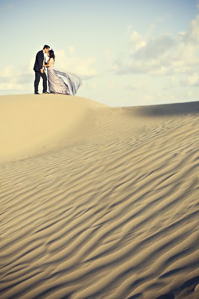 Fotógrafo de casamento Wie Xiong (xiong). Foto de 21 de maio 2015