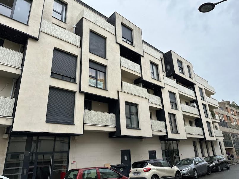 Location  appartement 2 pièces 37 m² à Aubervilliers (93300), 873 €