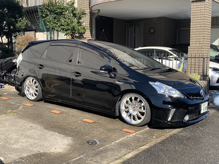 プリウスαの洗車・オフ会・DIYに関するカスタム事例の投稿画像3枚目